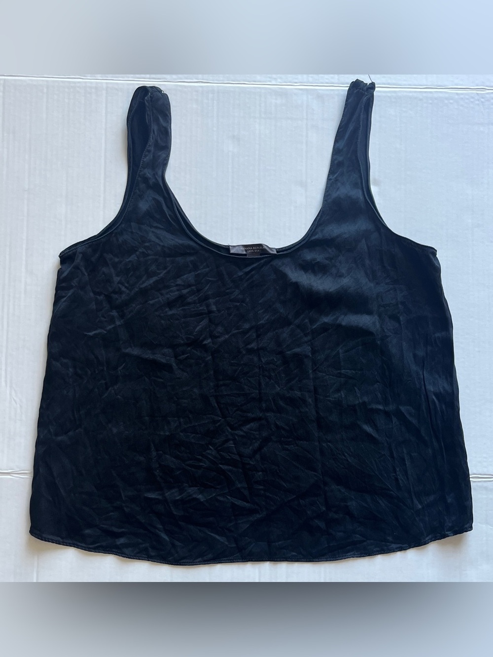 Black silk cami M